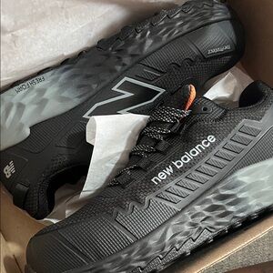 New Balance Men's Black and Gray Athletic Shoes. Brand new never worn .